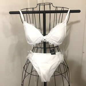 Hollister bikini swimsuit👙